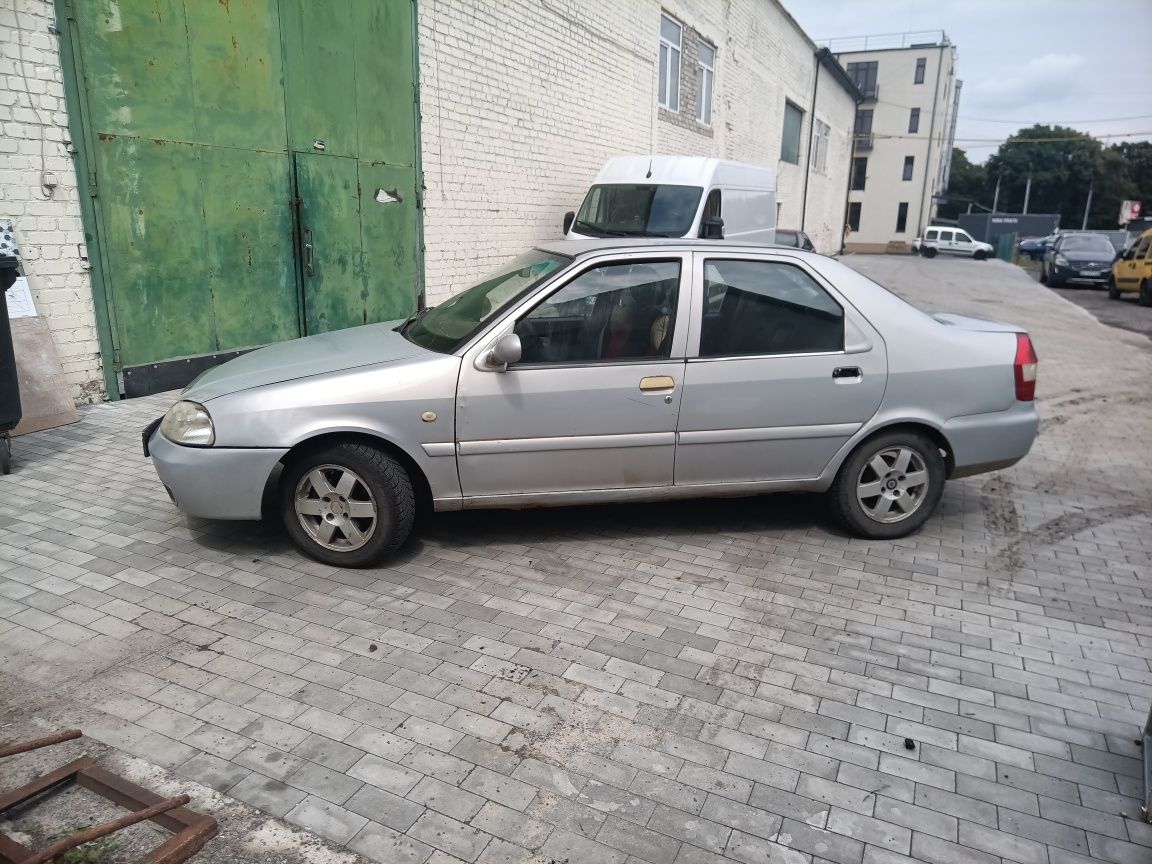 Автомобіль sma c51 (Geely sk)