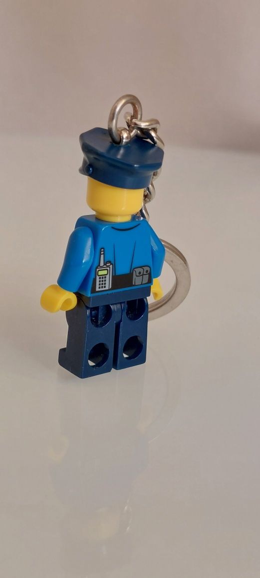 Lego CITY Brelok Figurka Policjant Klocki LEGO breloczki do Kluczy