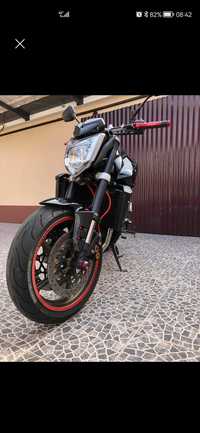 Yamaha Fz1 N impecável