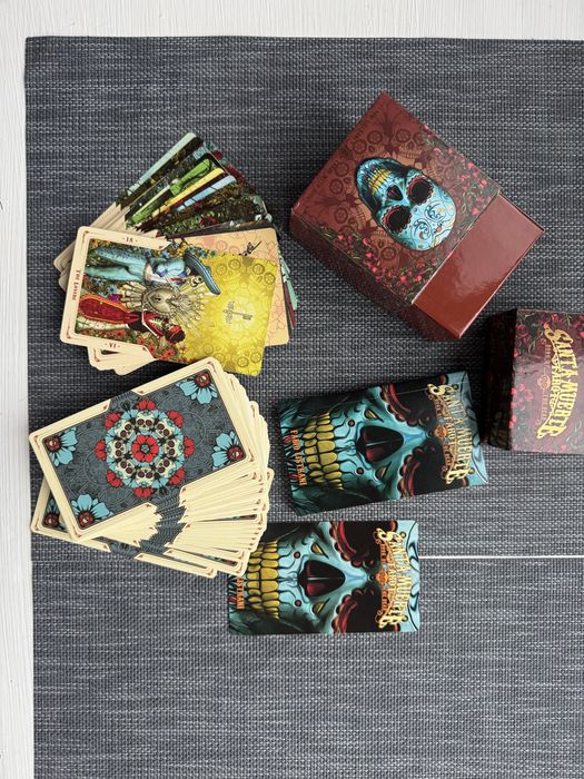 Карти Таро Святої Смерті (Санта Муерте) / Santa Muerte Taro