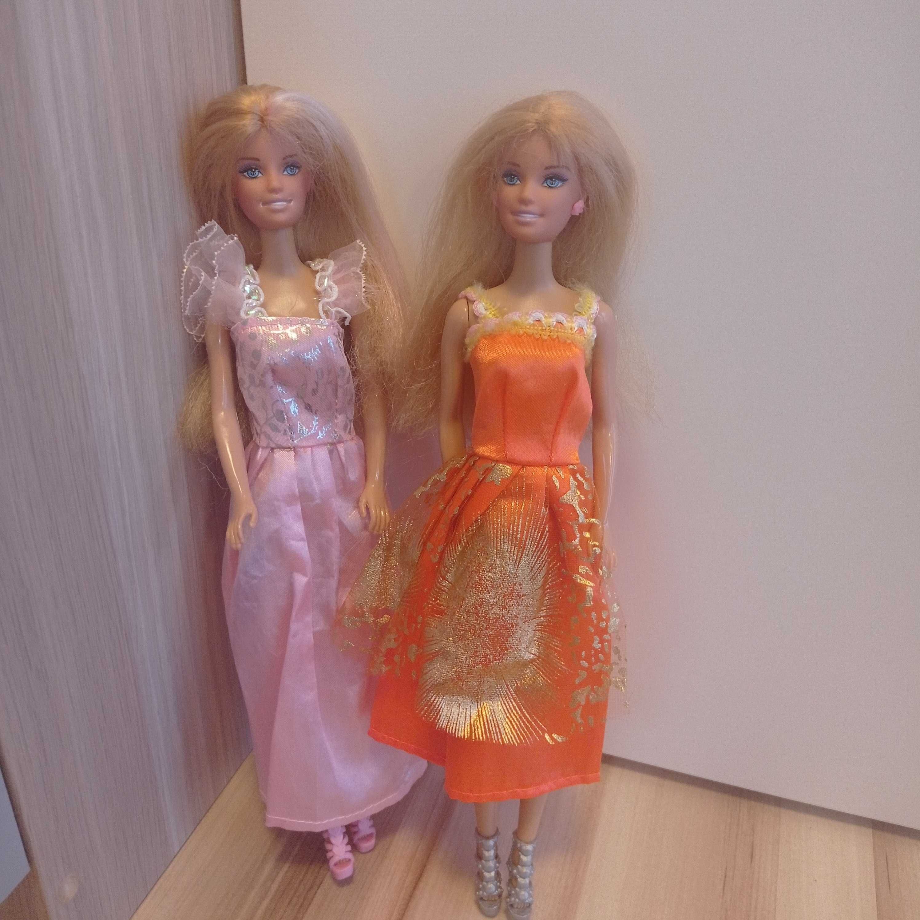 dwie lalki Barbie
