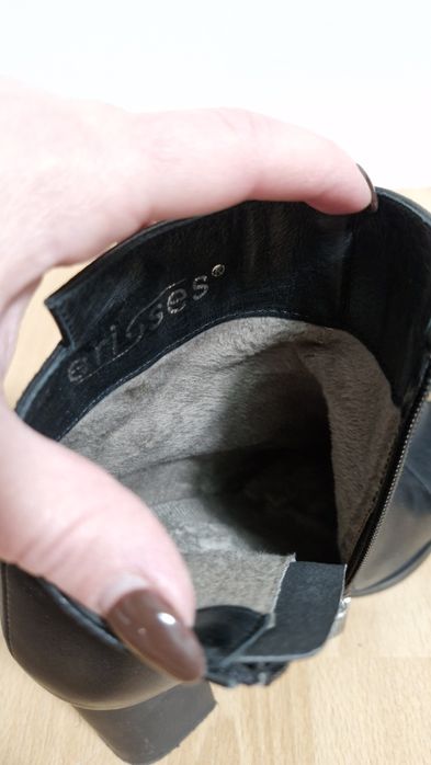 Шкіряні осінні черевики Erisses 34 розмір