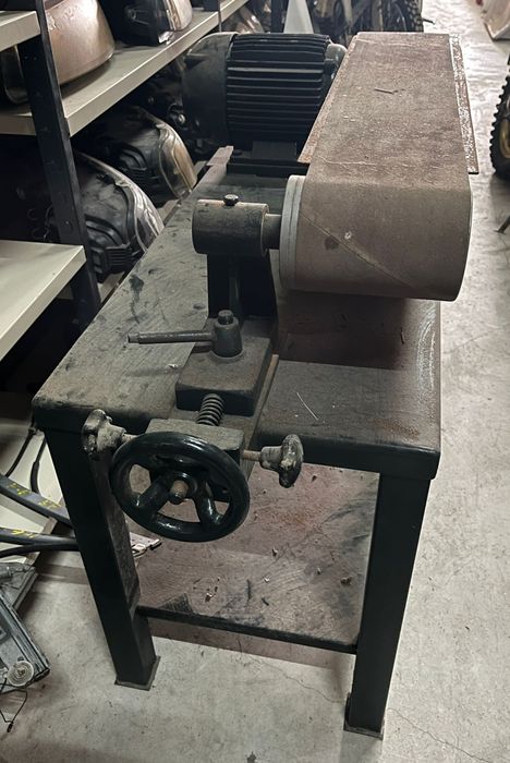 Lixadeira cinta industrial