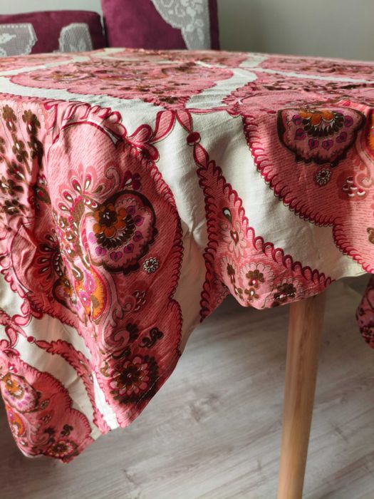 Obrus wzorzysty Satyna 100%bawełna PRL 154x126cm