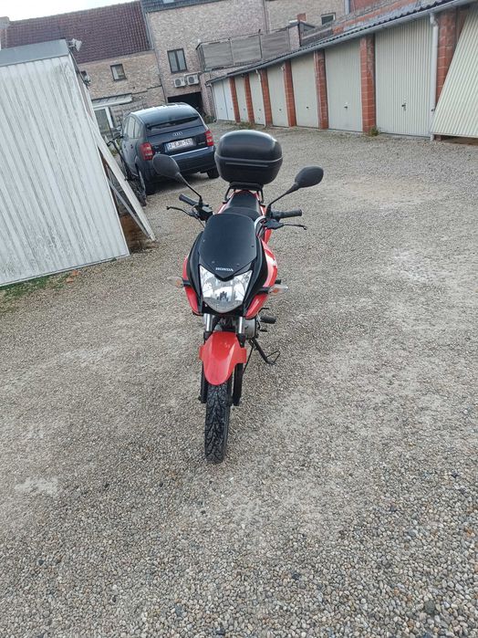 Honda cbf 125. 2012 rok