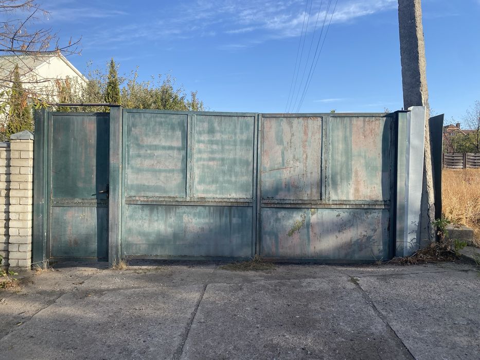 Ворота металеві