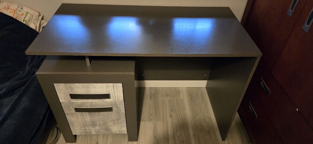 Biurko dziecięce/młodzieżowe