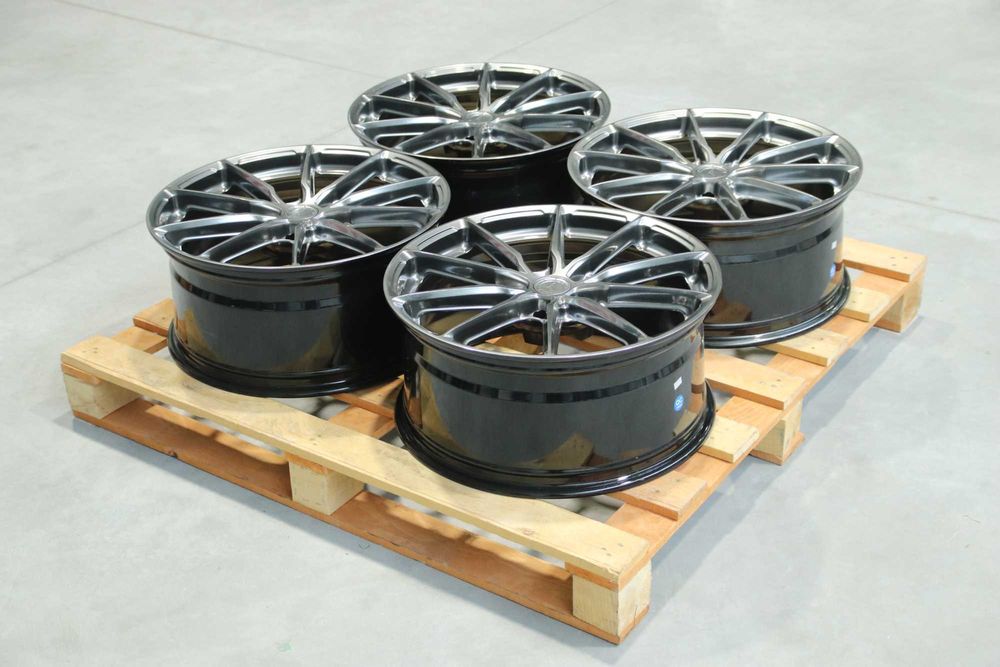 OUTLET! Felgi Japan Racing JR37 20x9 ET35 5x112 Hyper Black