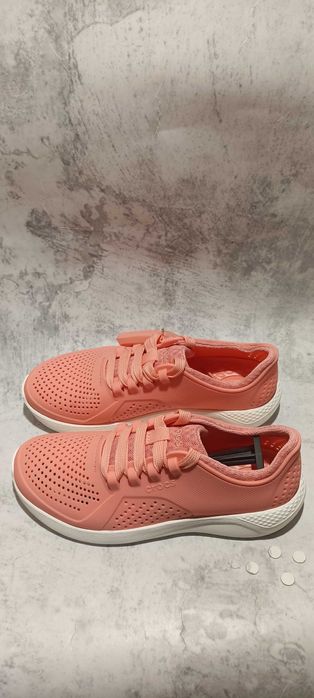 Crocs LiteRide Pacer р.W6 (36-37)