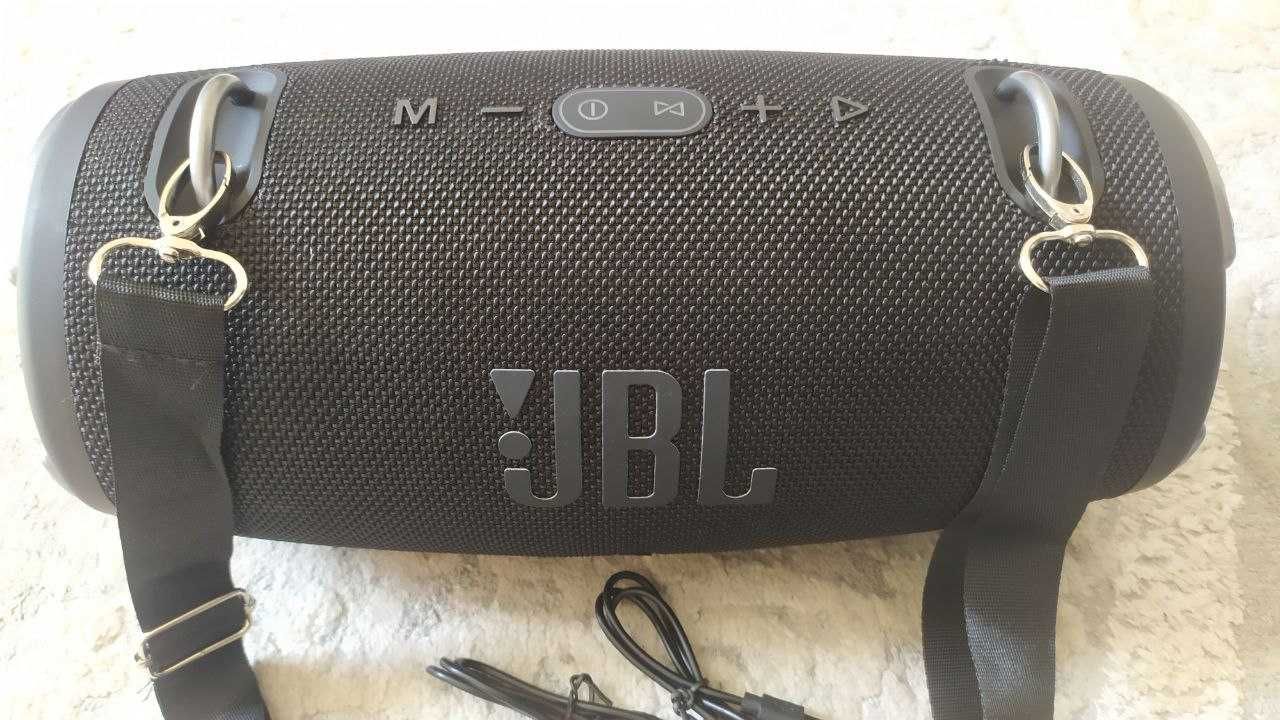 Портативна блютуз колонка jbl xtreme 3