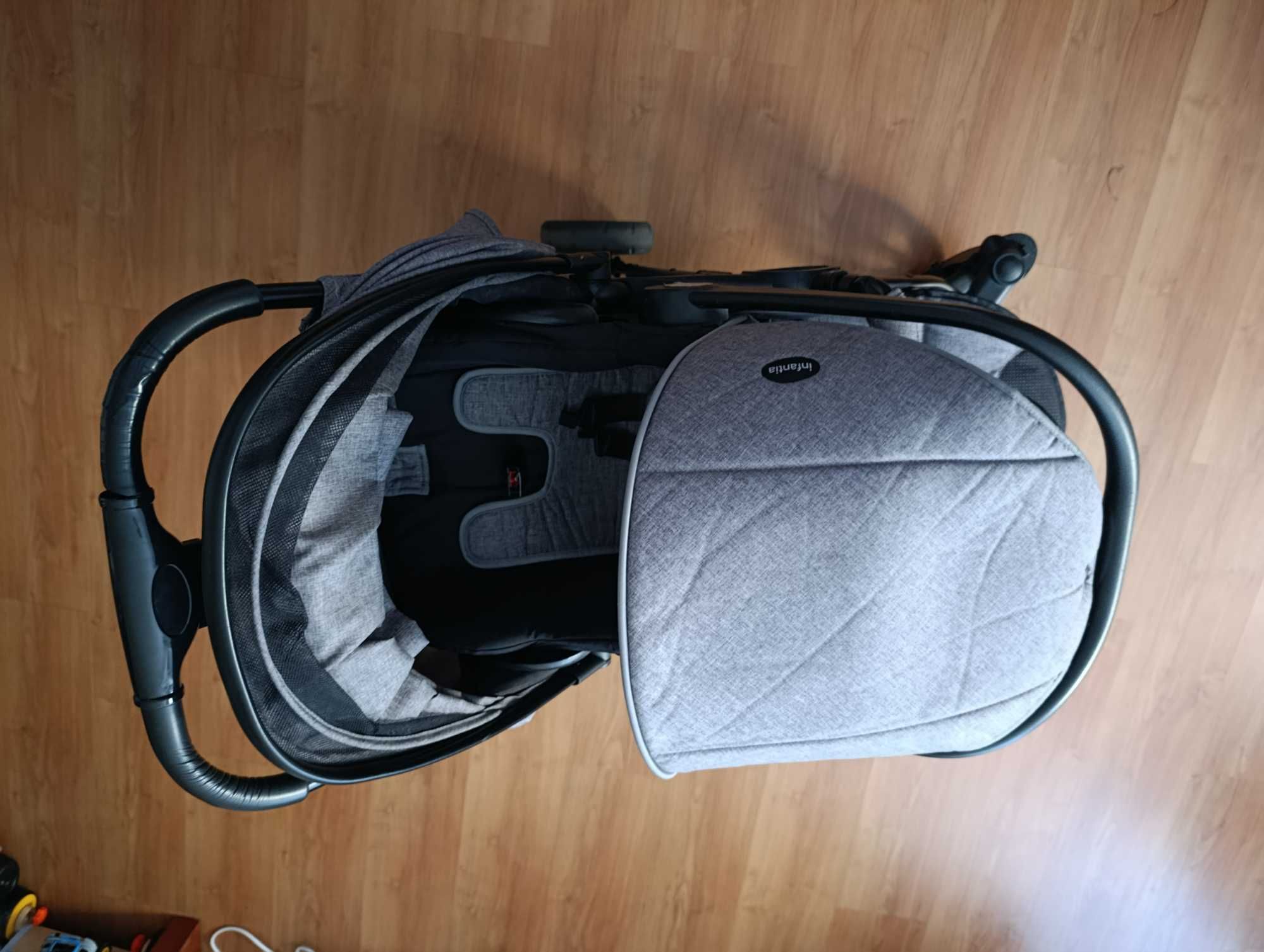Vendo carinho de bebe