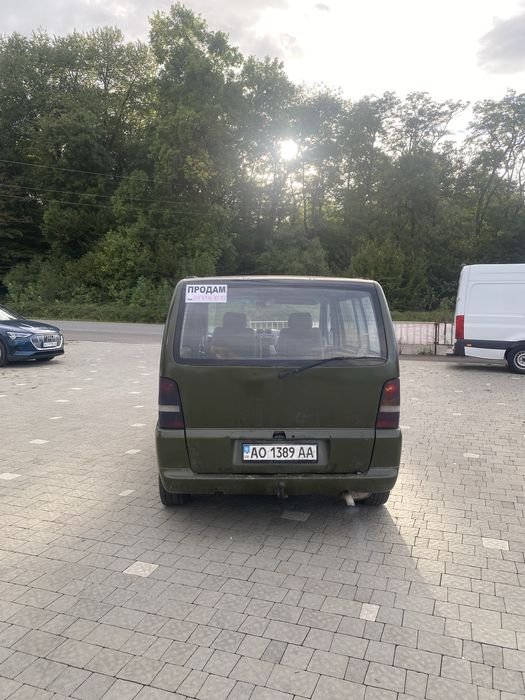 Mercedes benz vito w638