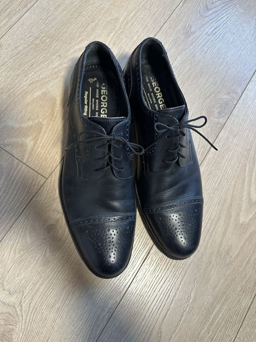 Туфлі шкіряні «George’s hand made shoes» (43-44р) ідеальний стан