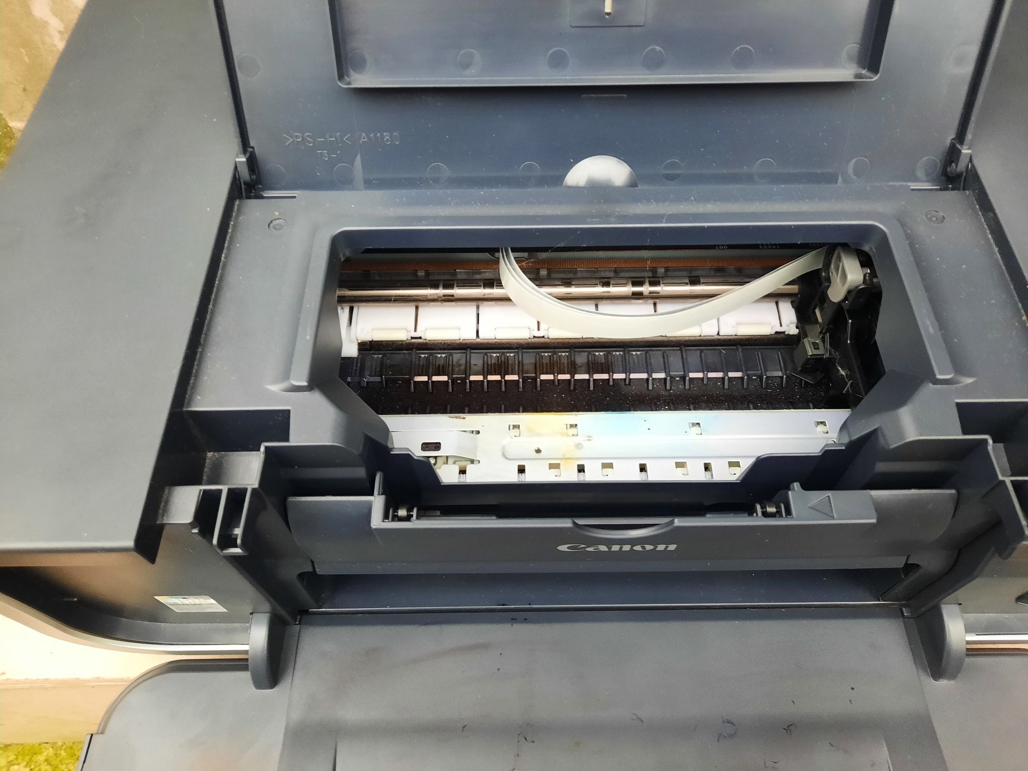 Принтер canon IP 4300 принтер струйный  не исправна головка