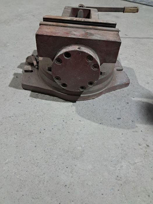 Продам лещата фрезерні