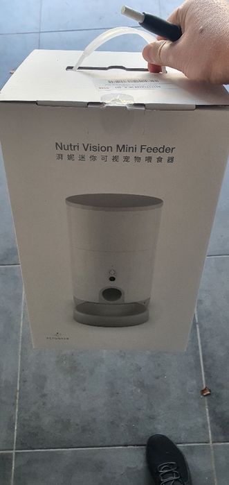 DDozownik Karmy PETONEER Nutri Vision Mini