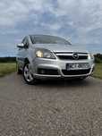 Opel Zafira B 2006r.