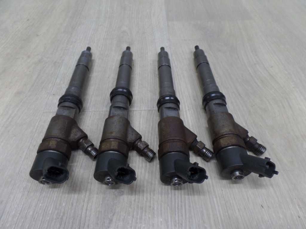 FIAT IVECO DAILY 2.3 JTD WTRYSK WTRYSKIWACZ 0445110273 504088755 06-11