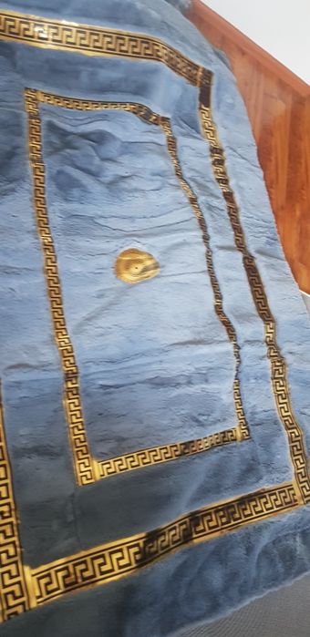 Ekskluzywny puchaty dywan 230x160