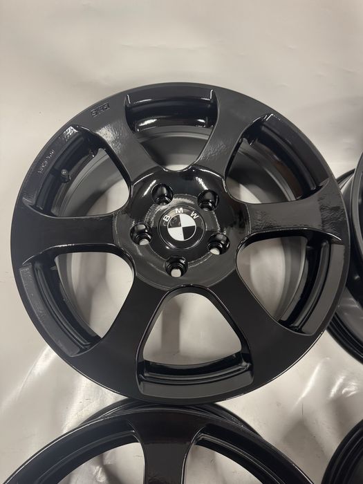 Felgi Aluminiowe Bmw 5x120 8J x 17” ET-30 BMW CMS