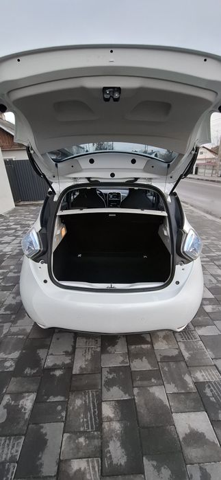 Продам Renault Zoe
