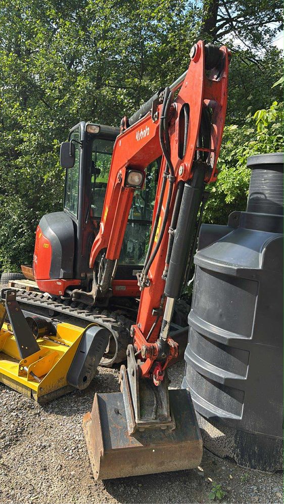 Kubota u27 2023 rok