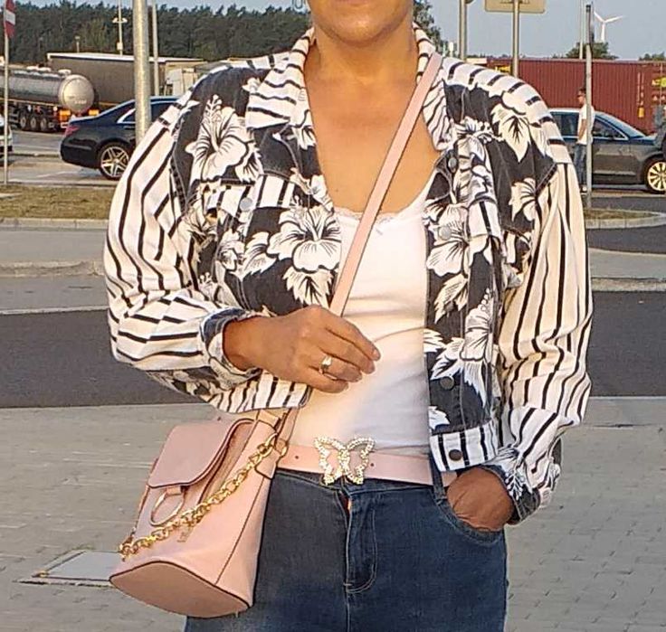 Kurtka ala jeansowa oversize polecam