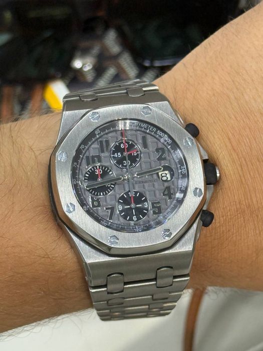 Audemars Piguet Royal Oak Offshore 42 mm Titanium