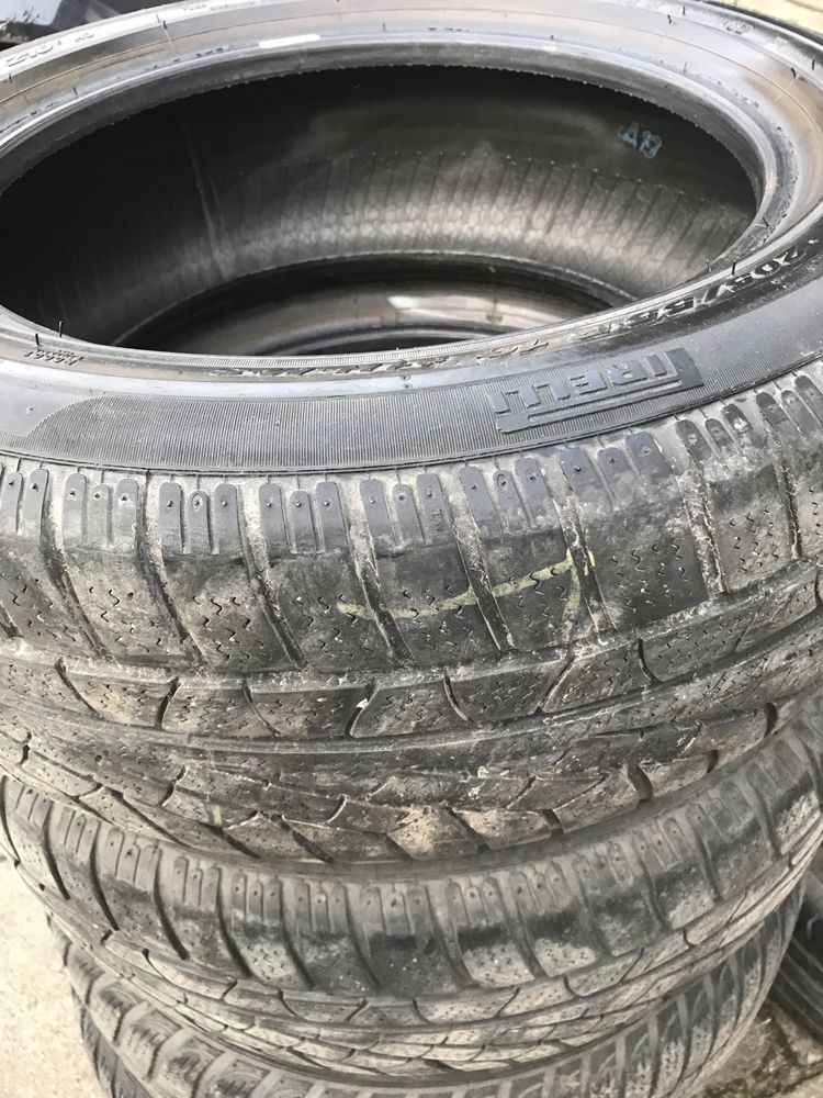 2 szt.opony zimowe 5.5 mm 205/55R16 Pirelli Sottozero Winter 210