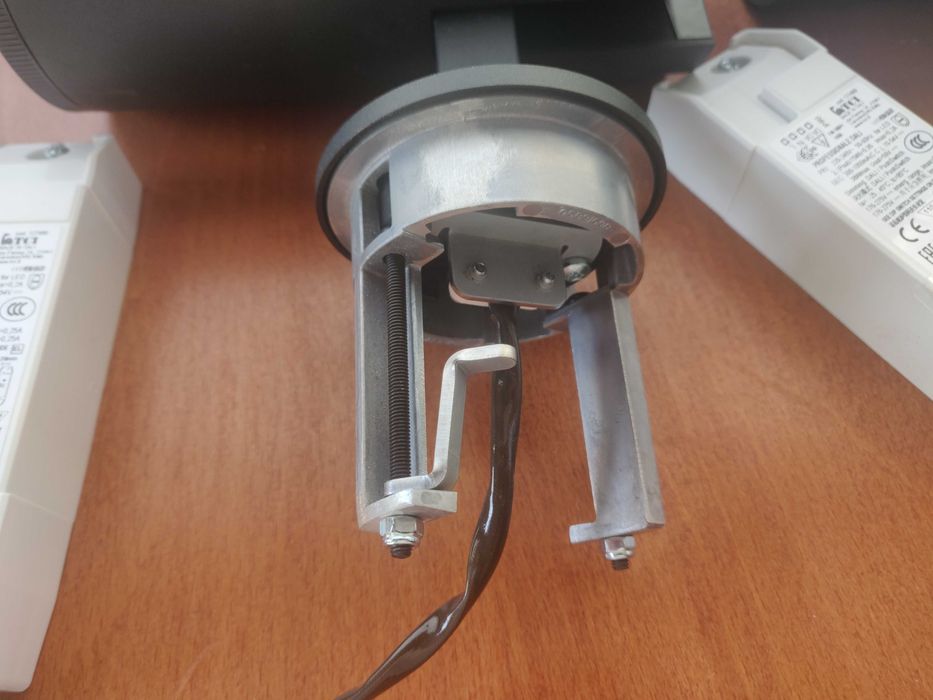 Focos de luz para jardim