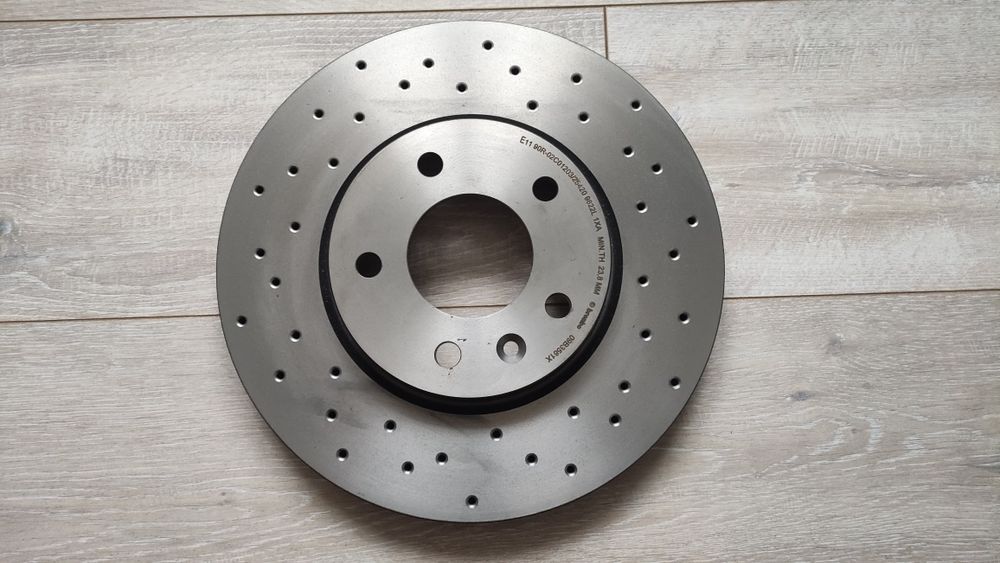 Tarcza hamulcowa BREMBO 09.B356.1X (Opel Astra J, Zafira, Ampera)