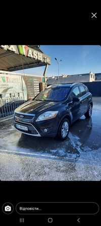 Продам по запчастям FORD KUGA