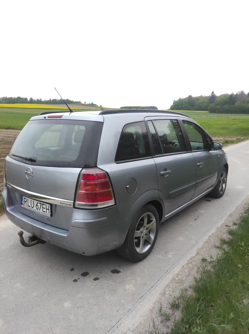 Opel Zafira B 1,9CDTI 120km