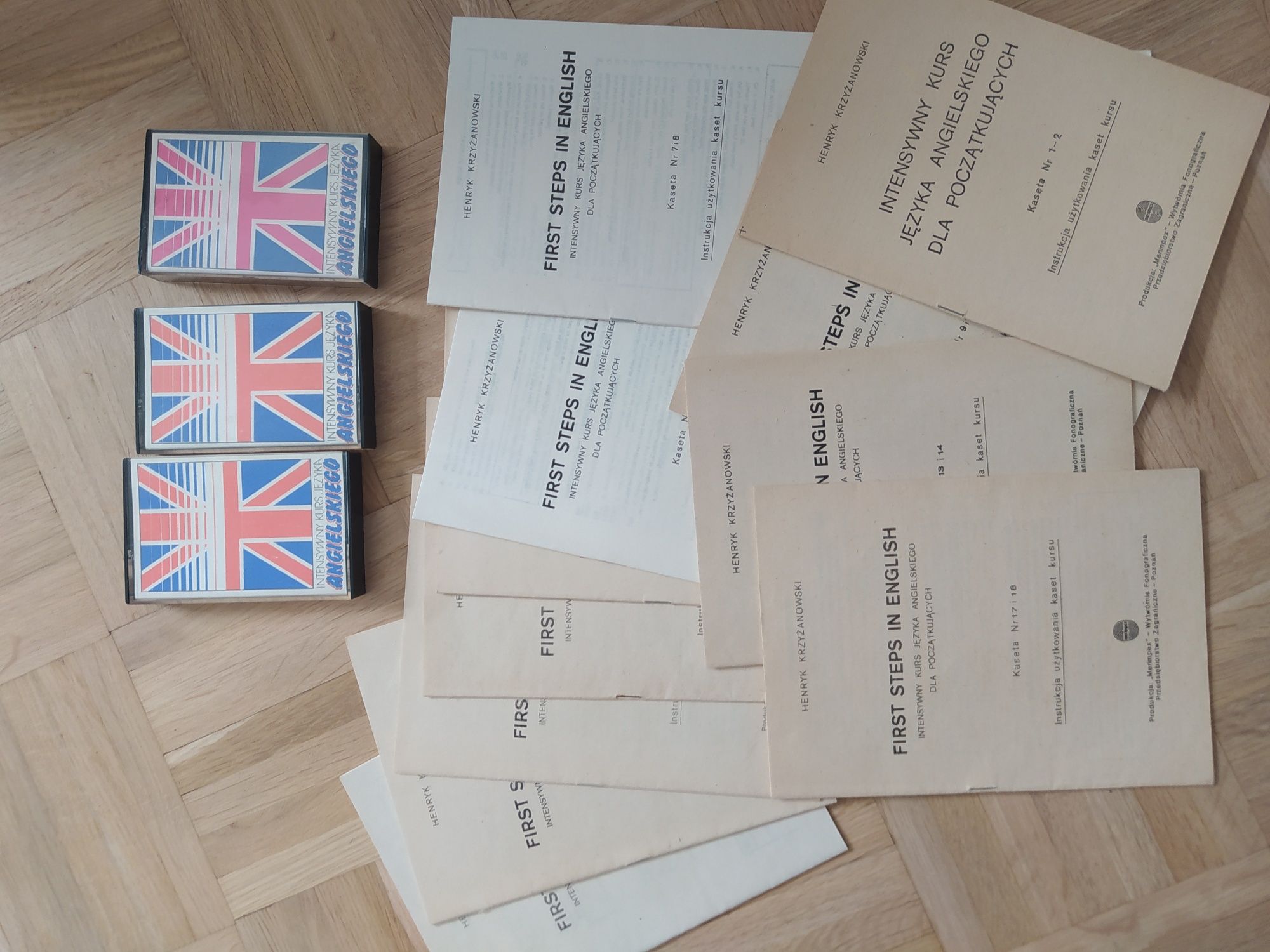 Broszury i trzy kasety do nauki angielskiego kurs podstawowy