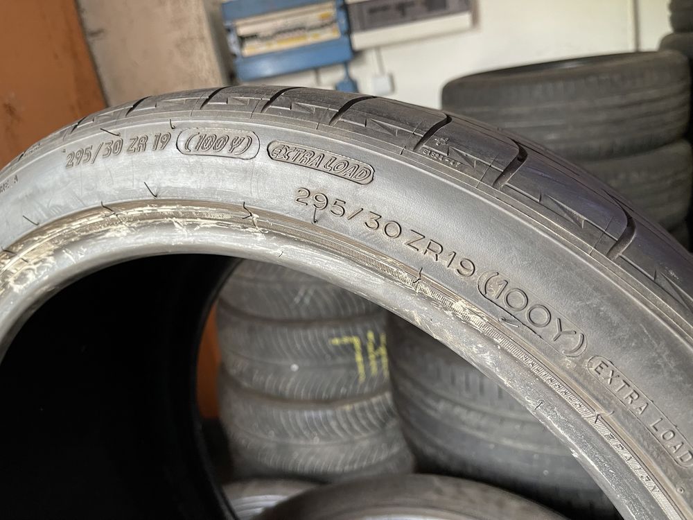 2xMichelin 295 30r19., 2015 6.5mm