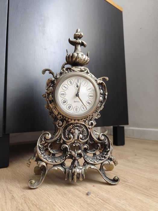 Relógio de ferro fundido da reguladora