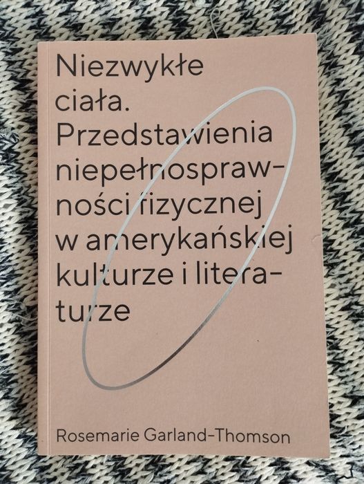 Niezwykle ciała przedstawienie niepełnosprawności fizycznej