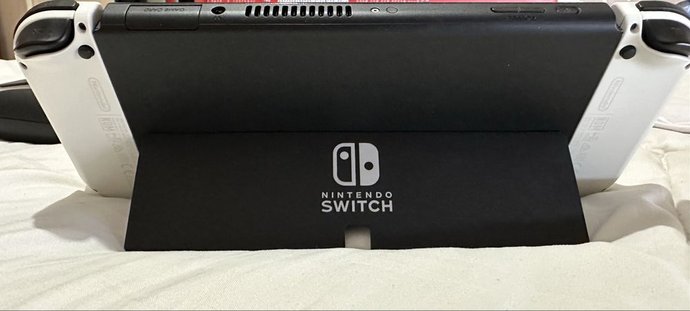 Nintendo Switch OLED Branca