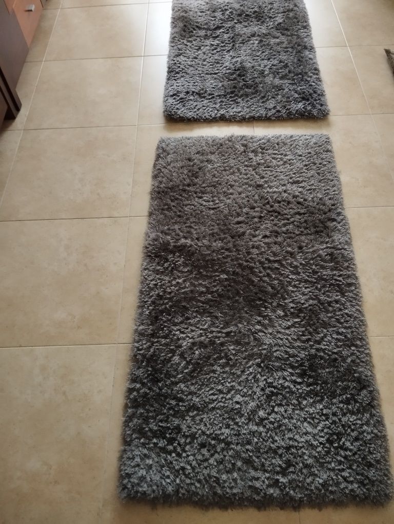 2 tapetes quarto