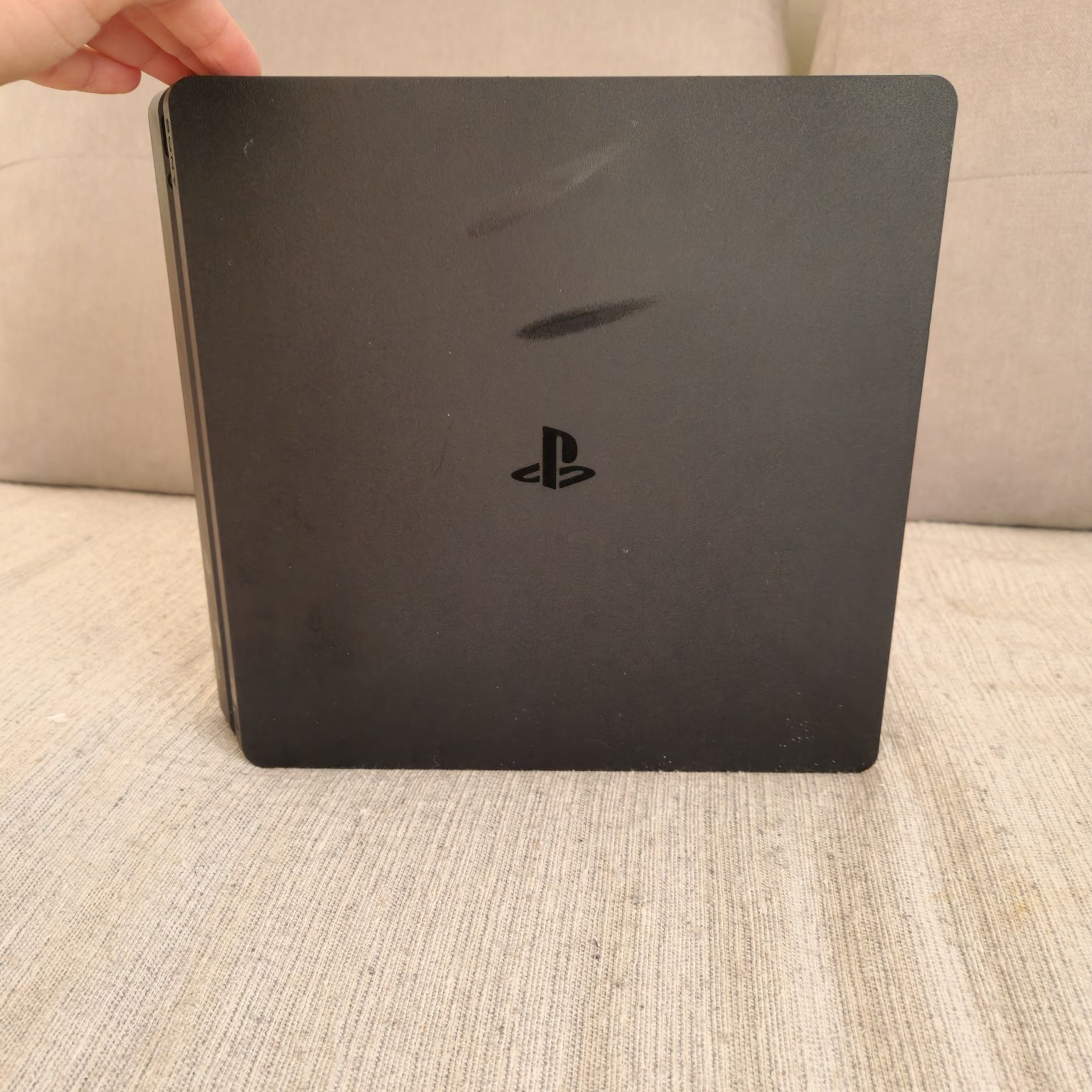 PS4 SLIM 1TB com jogos