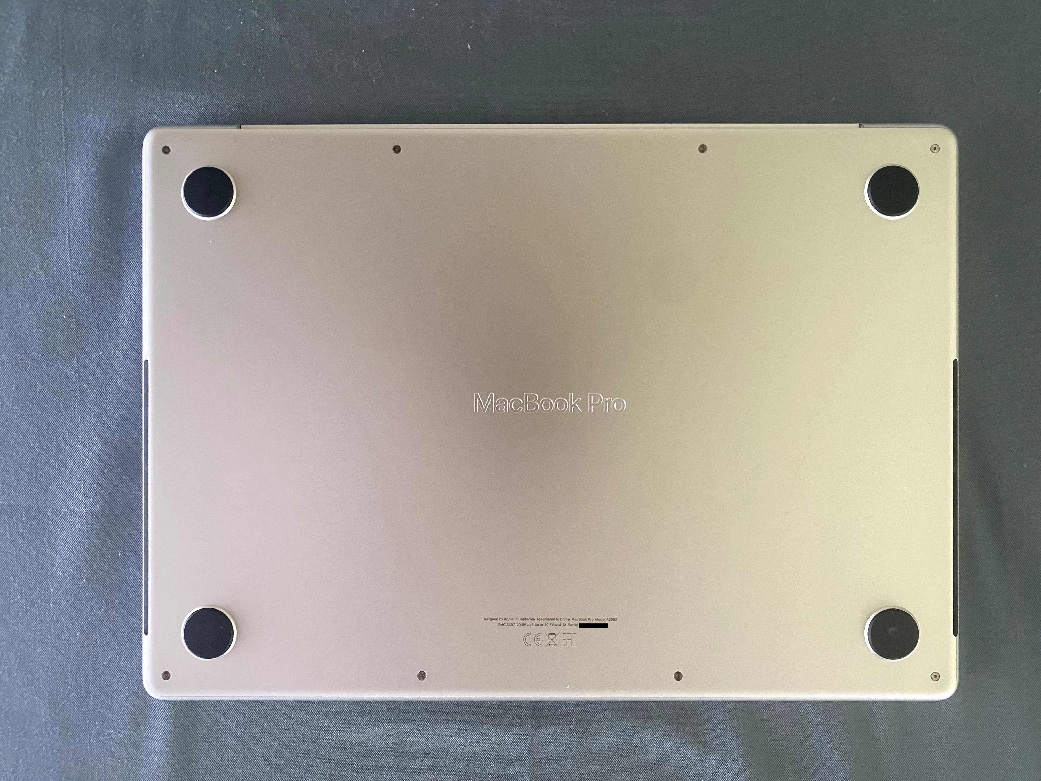 Apple MacBook Pro 14” M3 Pro CPU 11-core 36GB RAM 512GB SSD