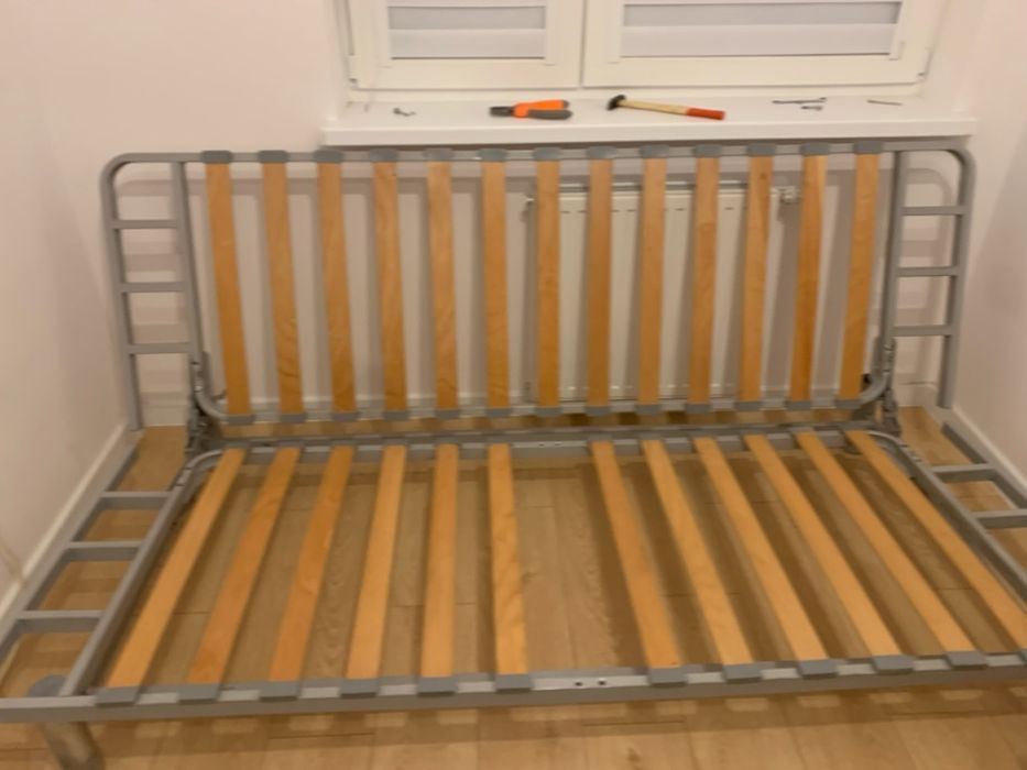 Łóżko z IKEA z materacem