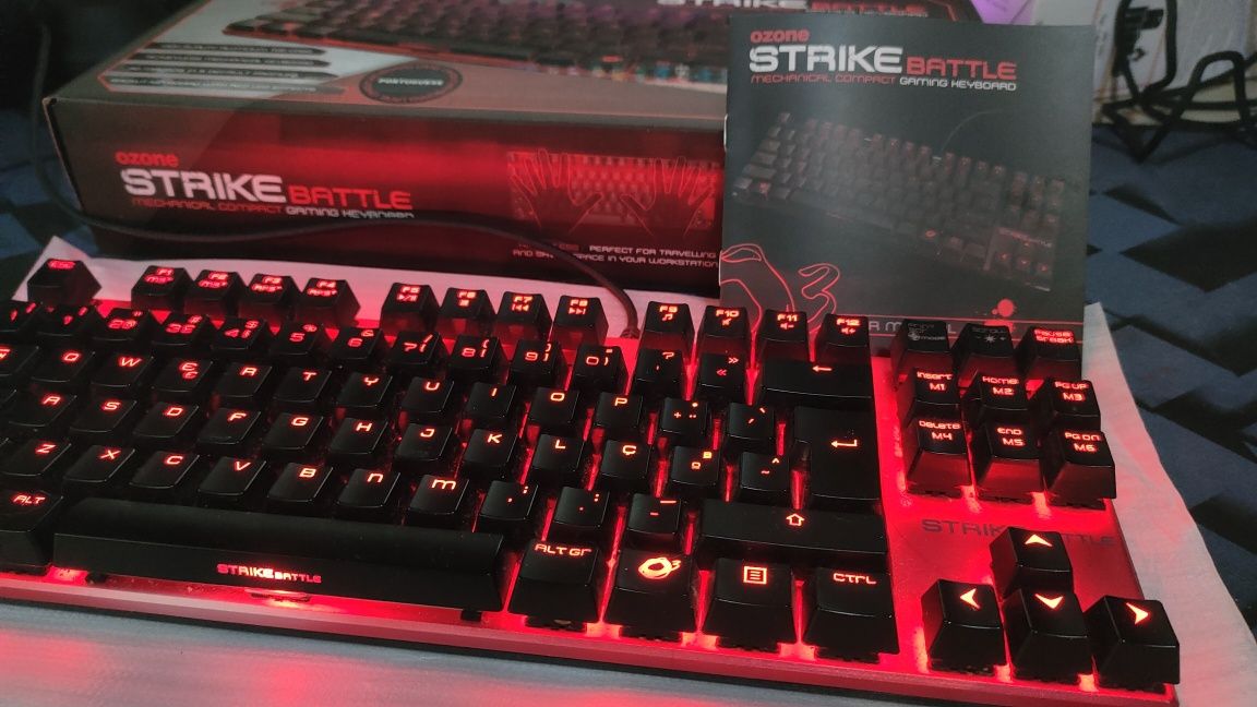 Teclado Gaming Mecânico Ozone Strike Battle