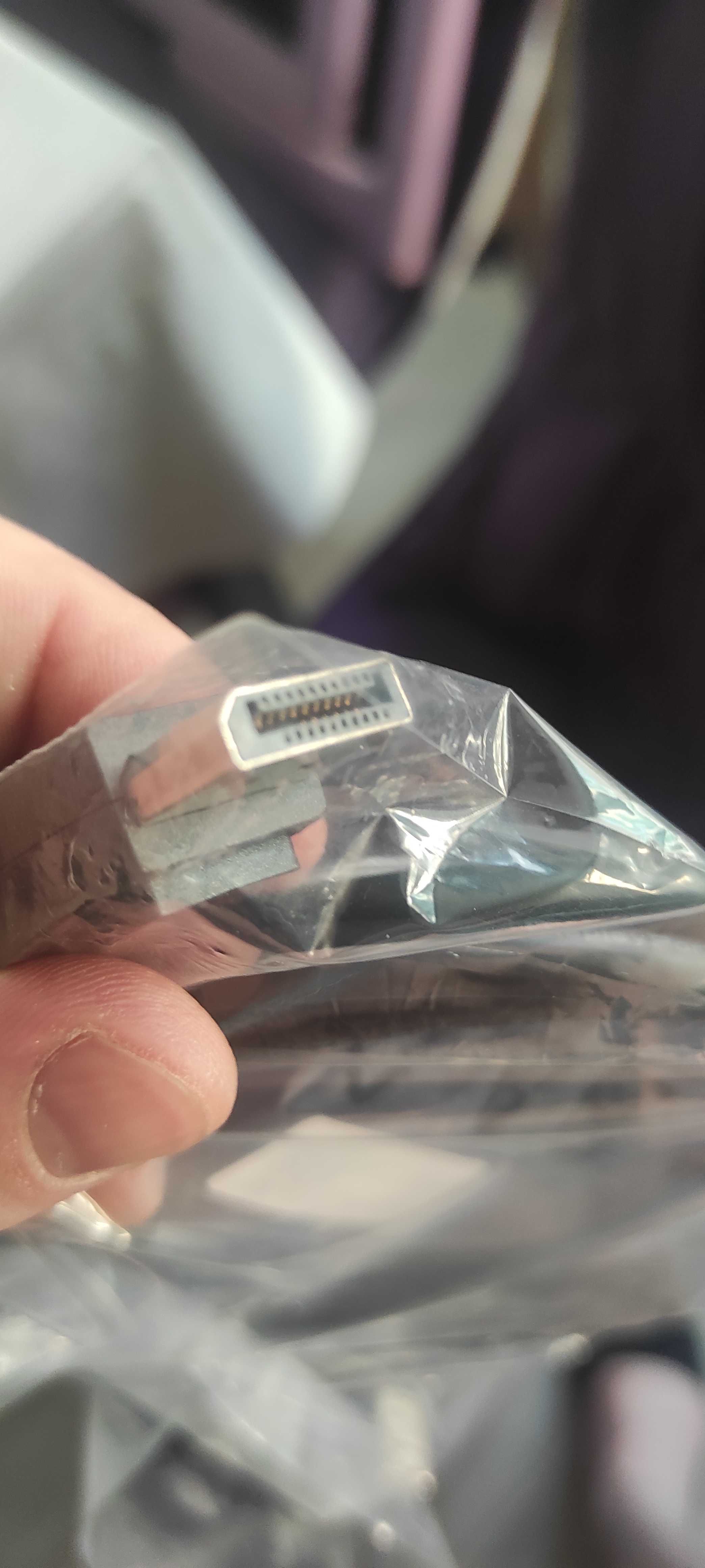 Display Port кабель e473610 новый, запакований