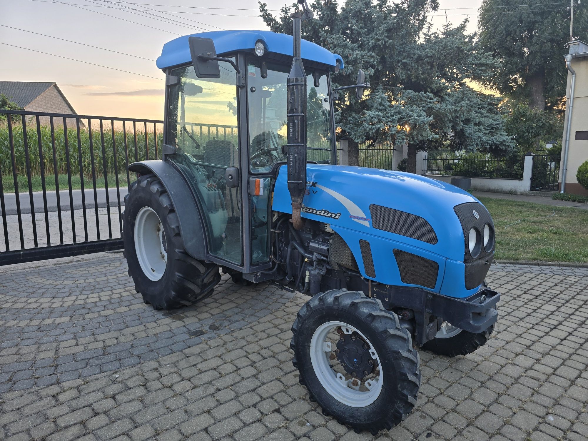 Landini Rex 85V Klimatyzacja 4x4 sadowniczy sadownik