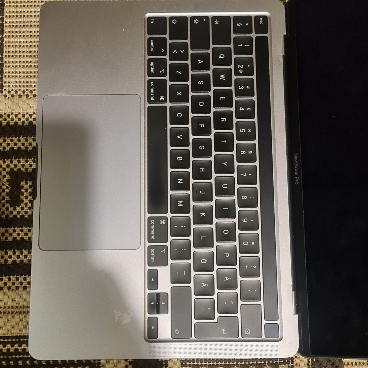 MacBook Pro 13" 2020 i5