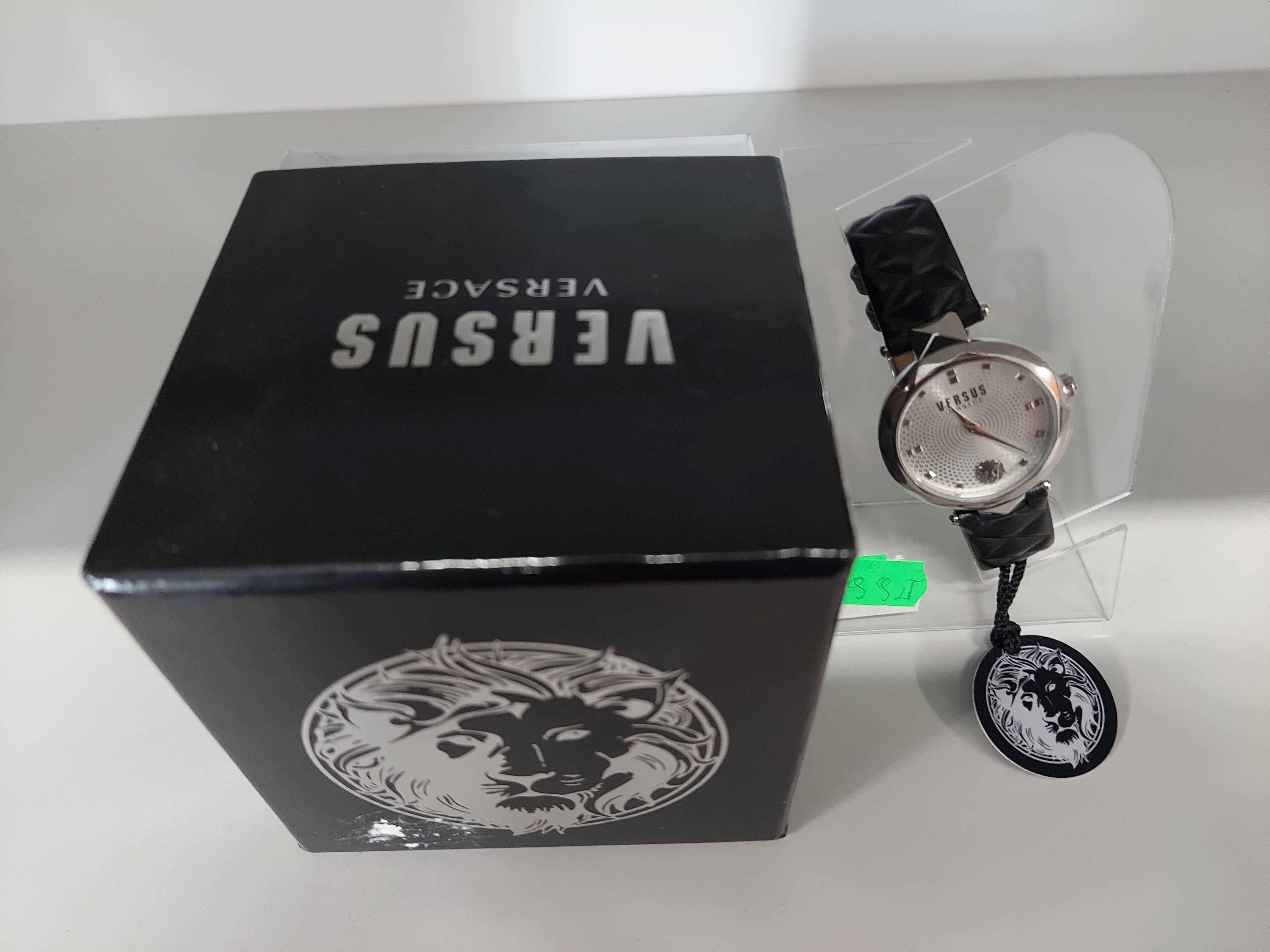 Zegarek damski Versus Versace SCD010016