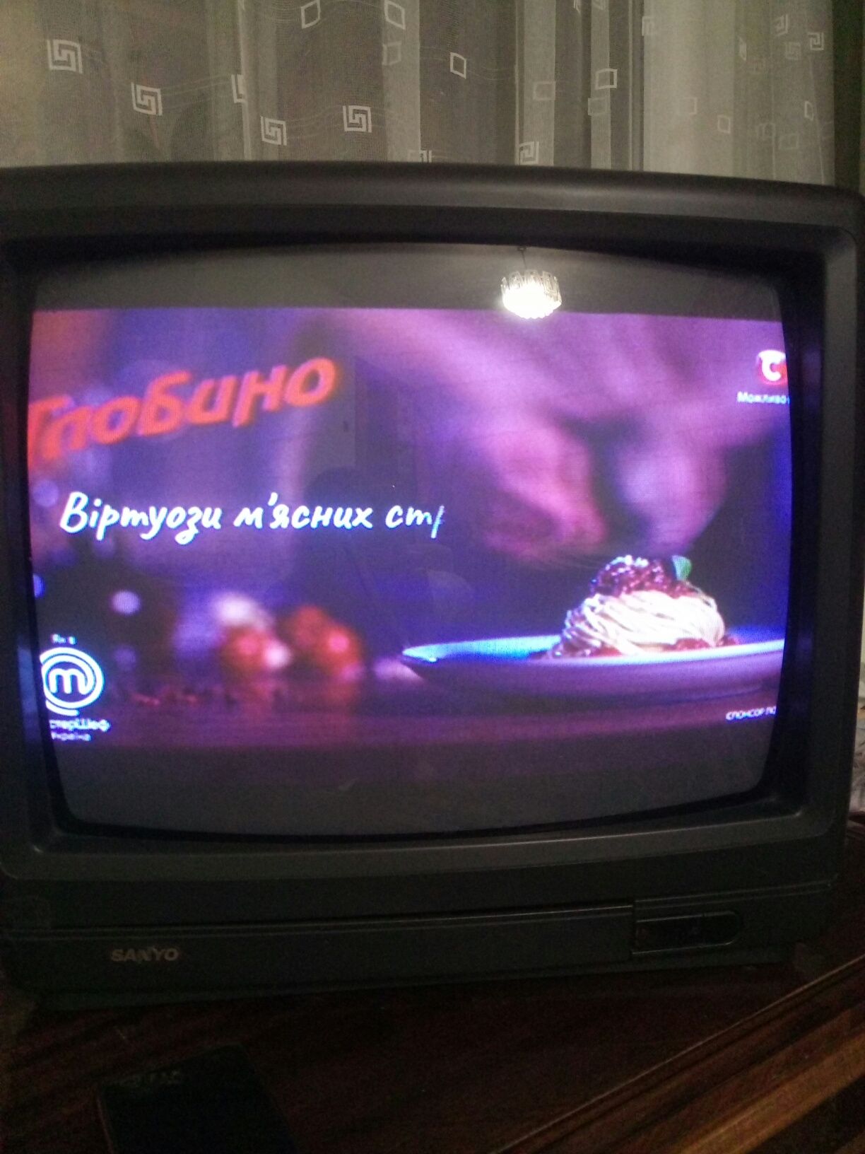 японский телевизор SANYO