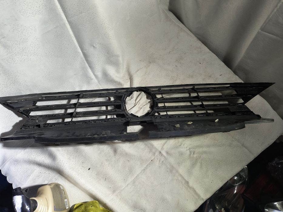 Grill atrapa R line VW passat b8 r line oryginał