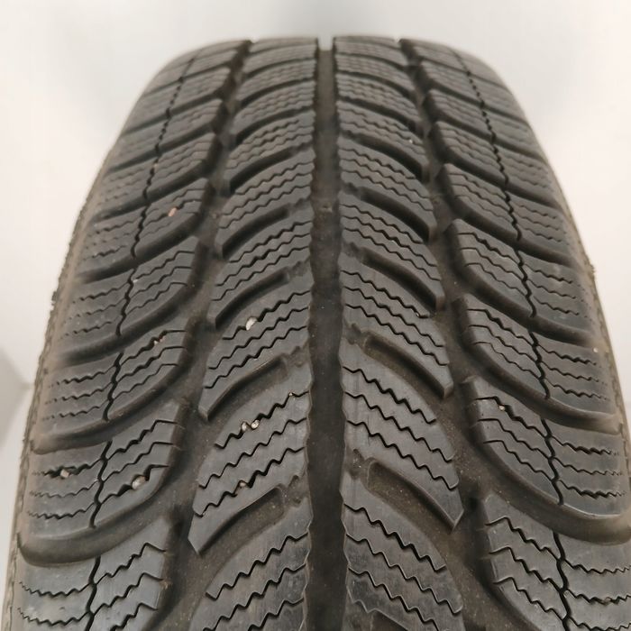 2x 185/65R15 opony zimowe Dębica Frigo 2 6mm 2022r (85959)